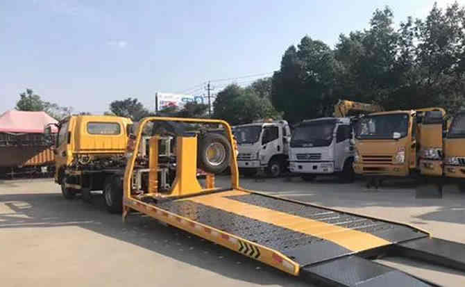 溧水区汽车中途维修案例